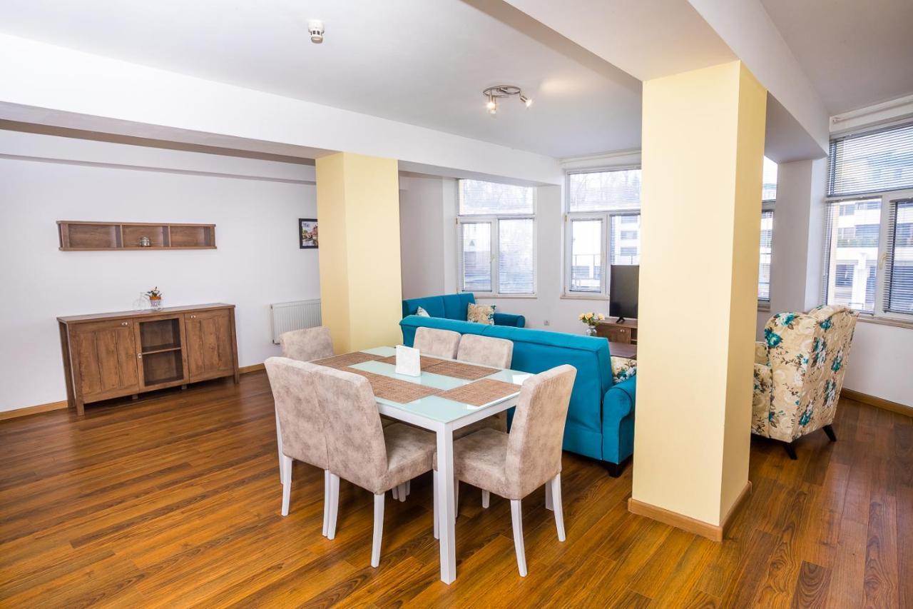 Old City Square Apartment Lovech Luaran gambar