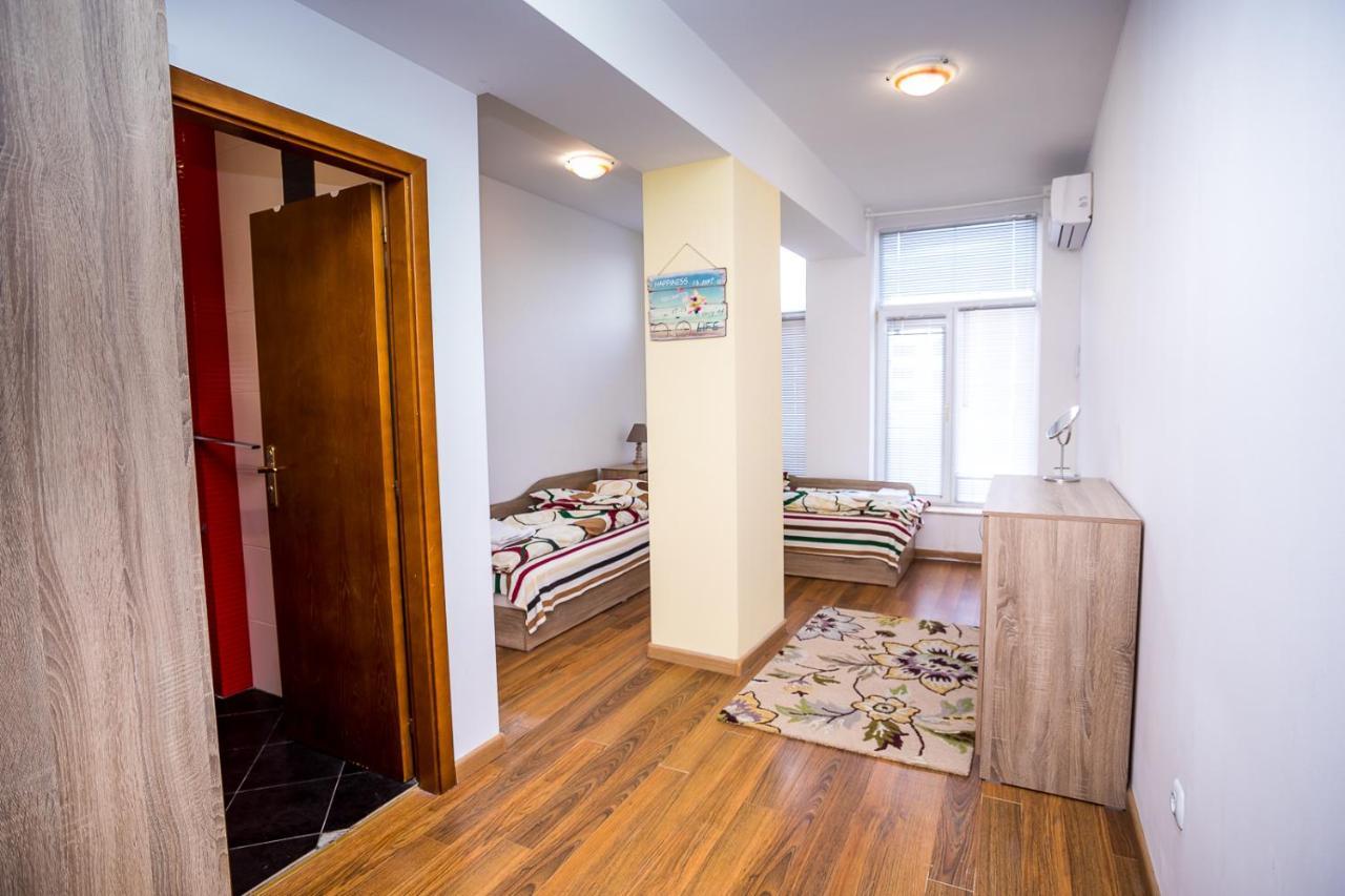 Old City Square Apartment Lovech Luaran gambar