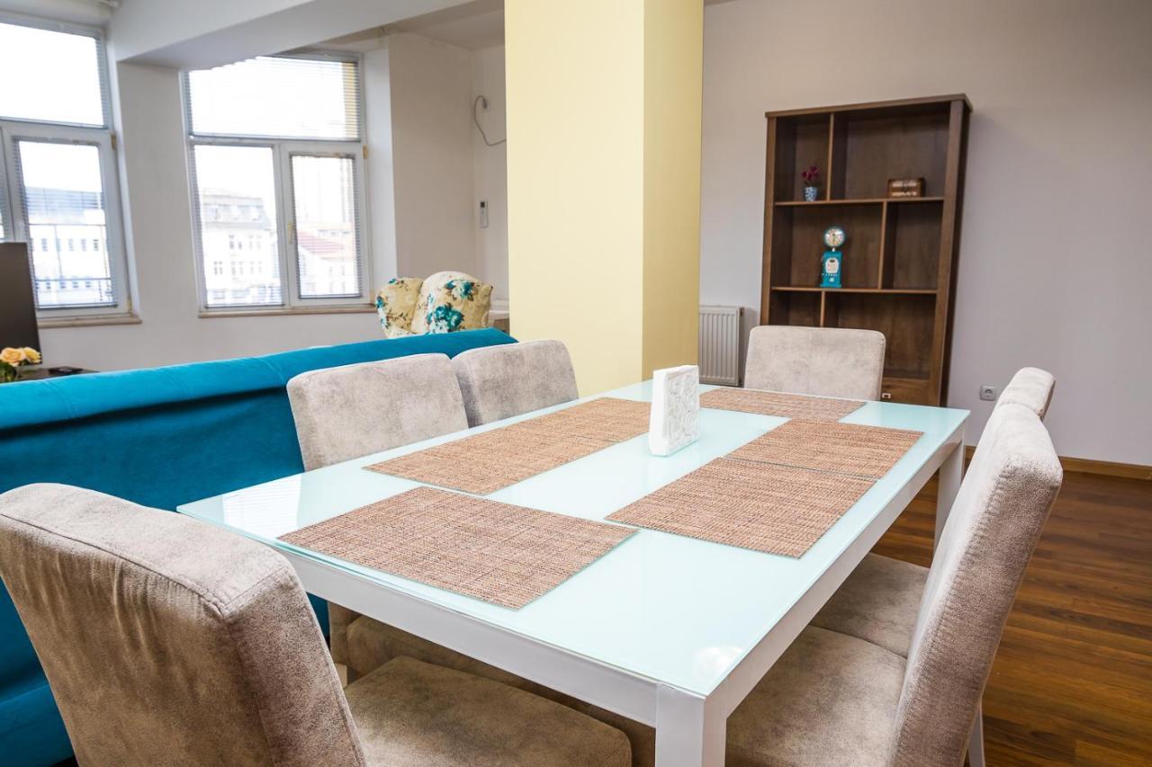 Old City Square Apartment Lovech Luaran gambar